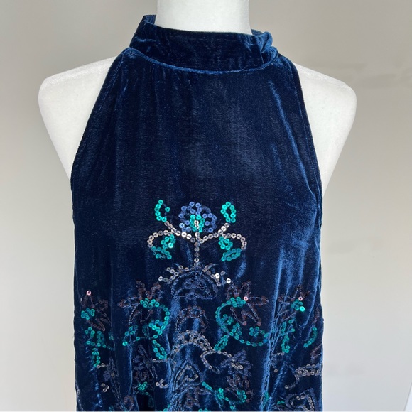 NWT FREE PEOPLE VELVET SEQUIN SWING MINI DRESS HALTER NECK SIZE MEDIUM IN BLUE - Picture 6 of 16